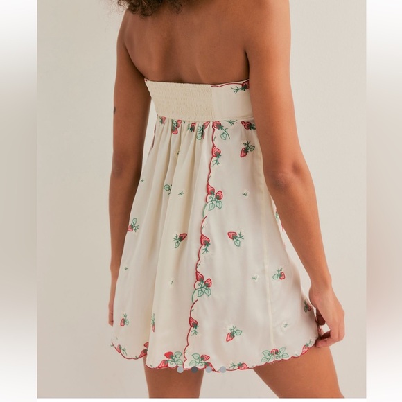 Free People strawberry Fields slip dress - Picture 2 of 5